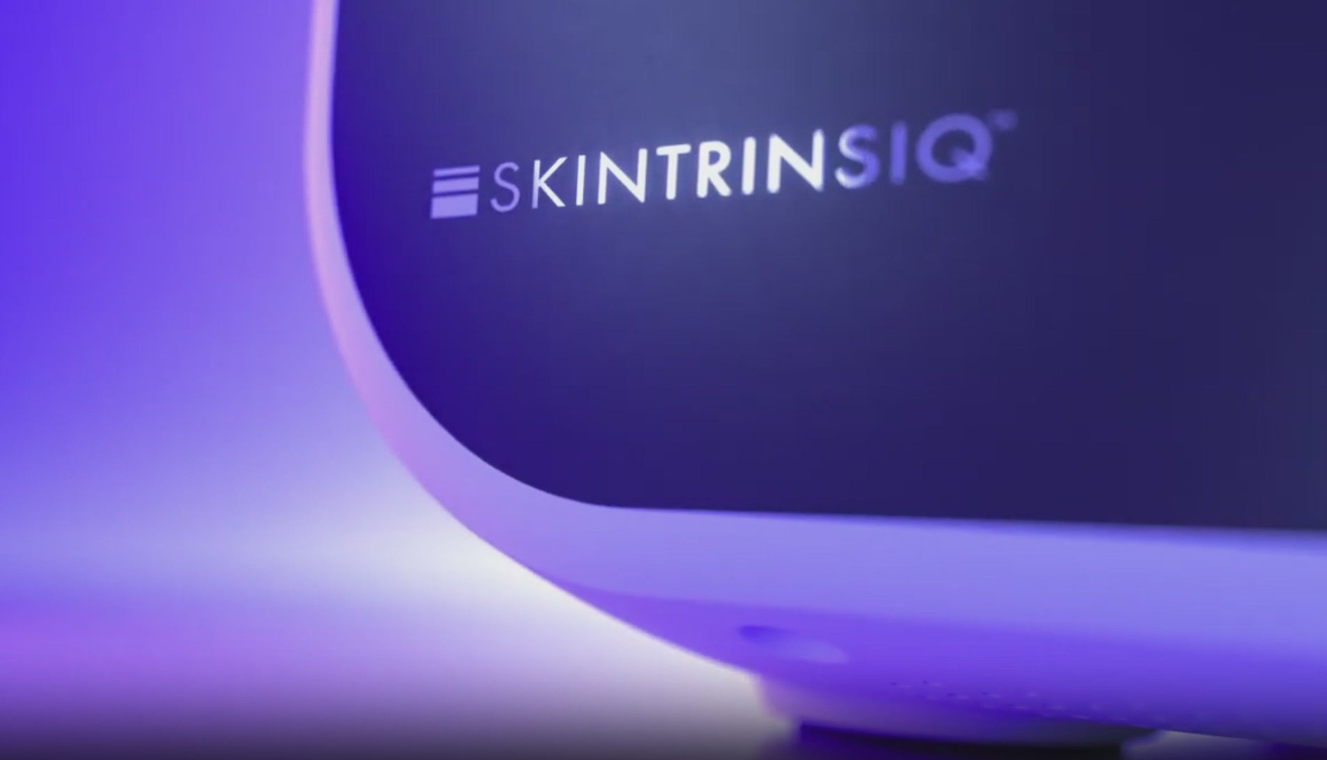 SkintrinsIQ Power Infusion Facial + Dermaplane